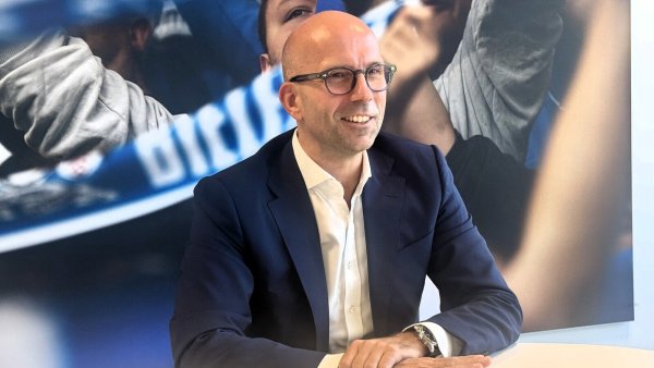 Maurice Eschweiler ist seit zwei Jahren Aufsichtsratsvorsitzender des DSC Arminia Bielefeld. - © Andrea Rolfes