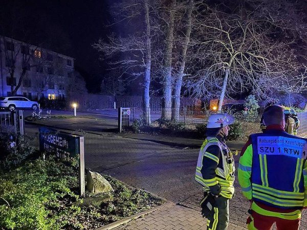 Die Feuerwehr war in der Nacht zu Dienstag im Gröchteweg im Einsatz. - © Feuerwehr Bad Salzuflen