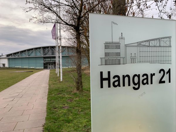 Der Hangar 21 könnte laut Antrag der CDU-Ratsfraktion künftig nicht nur als Kulturzentrum genutzt werden - sondern vielfältiger. - © Archiv: Jannik Stodiek
