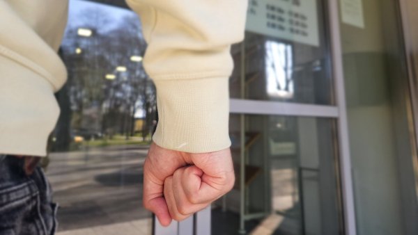 Mitarbeiterinnen und Mitarbeiter im öffentlichen Dienst sehen sich immer öfter mit gefährlichen Situationen konfrontiert. Auch in Lippe scheint der Ton raurer geworden zu sein. - © Janet König