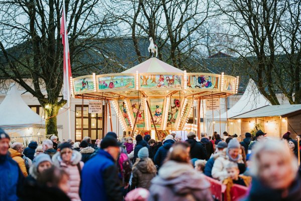 Im neugestalteten Außenbereich können die Besucher in diesem Jahr viele Attraktionen erwarten – unter anderem ein Gehege mit Alpakas. - © GesUndTourismus Horn-Bad Meinberg