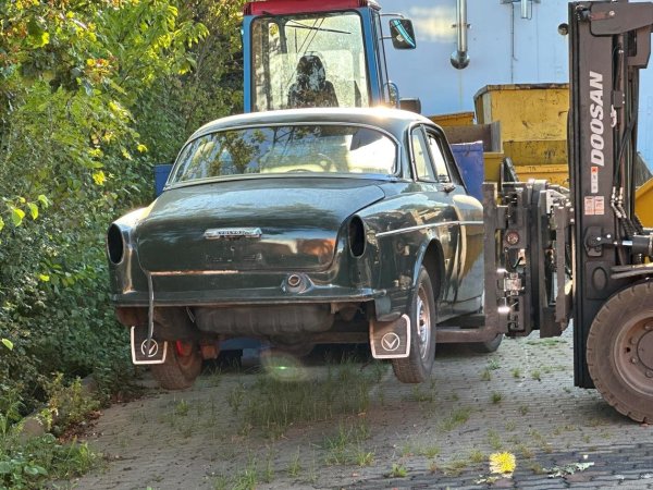 Dieser Volvo Amazon 122S wurde von einem Löhner Schrottplatz gerettet. - © Stein Christian Husby