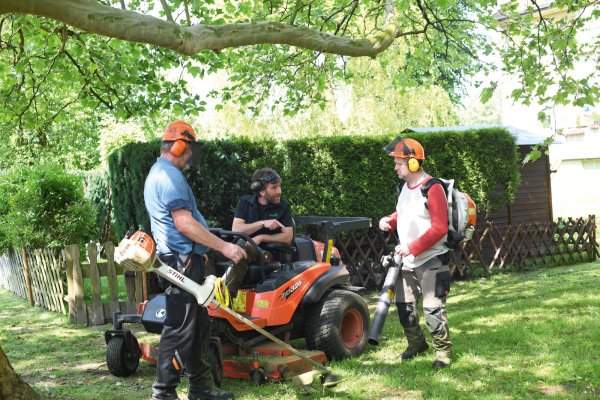 Der LWL unterstützt Menschen mit Behinderung dabei, auf dem sogenannten ersten Arbeitsmarkt tätig zu sein. - © LWL/Paul Metzdorf