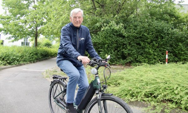 Wolfgang Buschkamp, Sprecher der ADFC-Ortsgruppe Bad Salzuflen, sagt: „Viel Arbeit spielt sich hinter den Kulisssen ab." - © Christina Pfrommer