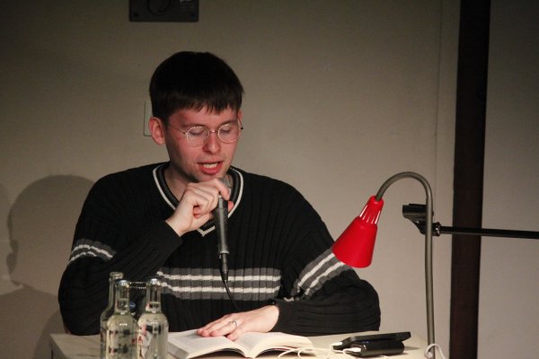 Der 23-jährige Zwickauer Jakob Springfeld las im Technikum. - © Juliana Szabo