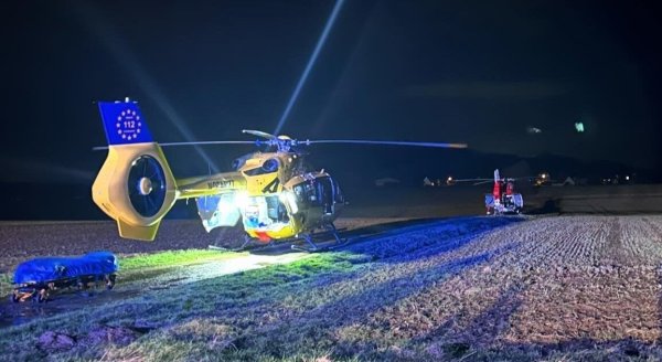 Hubschrauber haben zwei Schwerverletzte in Kliniken gebracht. - © Feuerwehr Detmold/C.Rieks