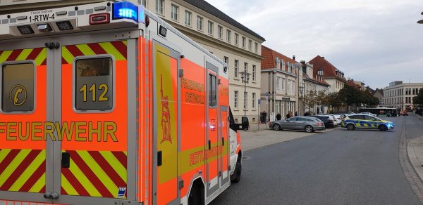 Für den Einsatz war das Rosental am Donnerstagabend gesperrt. - © Jost Wolf