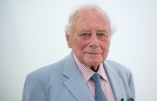 Unternehmer Reinhold Würth warnt die Beschäftigten vor der AfD. - © dpa