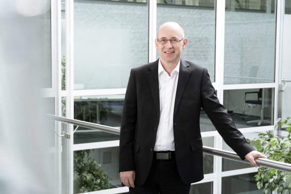 Jörg Olsen wird einen kurzen Impulsvortrag zum Thema „Wie entwickle ich neue Geschäftsmodelle“ halten. - © M&M Software GmbH