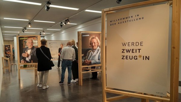 Die neue Ausstellung soll zum Dialog zwischen den Generationen anregen. - © Lippisches Landesmuseum Detmold