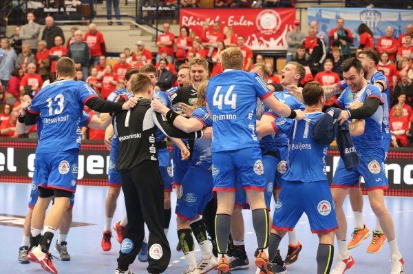 Der Jubel beim TBV nach dem Viertelfinalerfolg in Ludwigshafen war groß. - © Paul Cohen