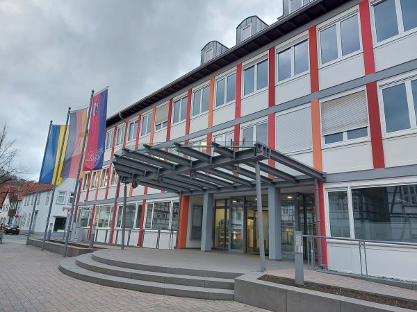 Einigkeit im Rathaus: Der Rat hat den Haushaltsplan 2024 einstimmig verabschiedet. - © Michaela Weiße