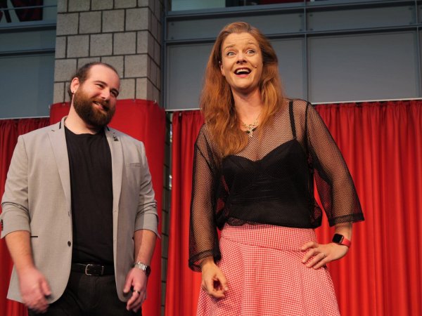 Puccini zum Auftakt: Eleonore Marguerre und Jonah Spungin brillieren im Duett. - © Thomas Krügler