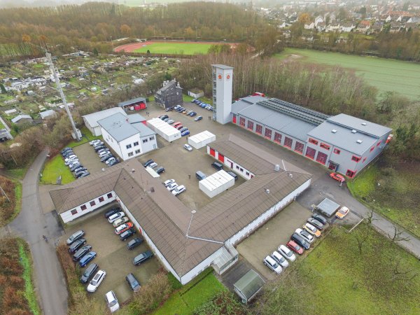 Die Leitstelle in Lemgo ist abgeschottet – es gilt ein Betretungsverbot für alle, die nicht dort arbeiten. - © Kreis Lippe,Kreis Lippe