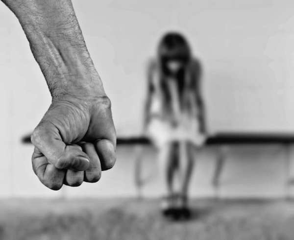 Gewalt an Frauen - © Symbolbild Pixabay
