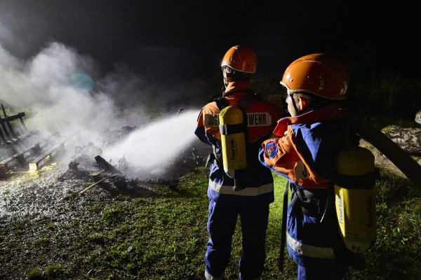 Die Jugendfeuerwehr im Einsatz. - © Max Grote Fotografie