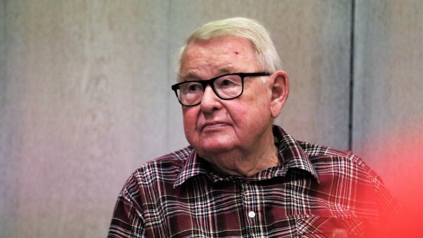 Heinz Osterhage ist der ehemalige Vorsitzende des FuL-Kreises Lemgo und ein Gründungsvater des LZ-Cups. - © Oliver König