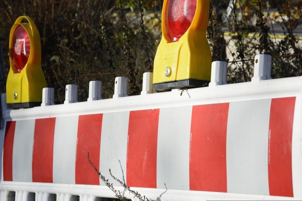 Die Tiefbauarbeiten in der Lageschen Straße brauchen mehr Zeit als geplant. - © Symbolbild: Pixabay