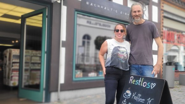 Sarah und Oliver Grote haben sich mit den "Komplizen der Region" zusammengetan. - © Katrin Kantelberg