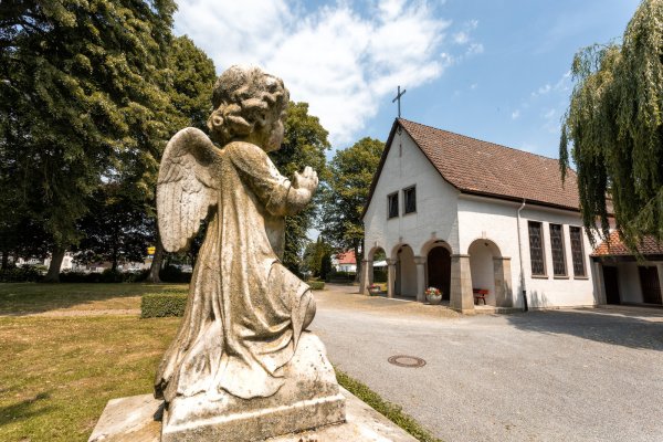 Die Friedhofskapelle in Blomberg - © Archiv: Torben Gocke