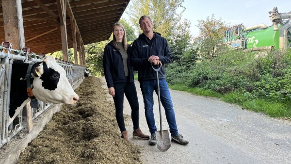 180 Milchkühe leben bei Anne und Stefan Vogelsang auf dem Betrieb im Kreis Gütersloh. - © Mareike Köstermeyer