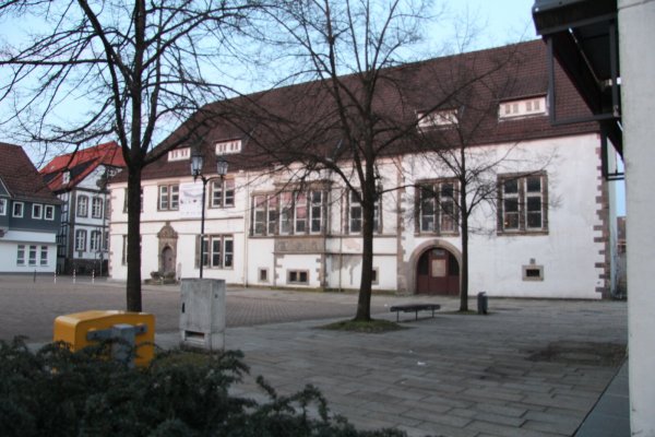 Auch den Umbau des Kotzenbergschen Hofes hat die Stadt noch vor der Brust. - © Cordula Gröne