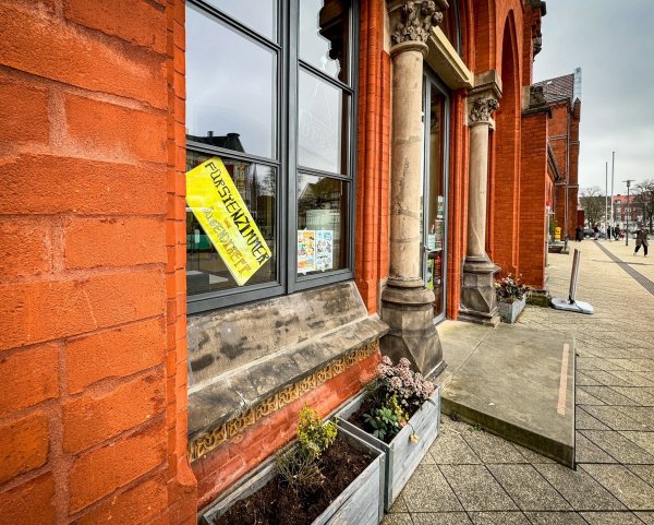 Der Jugendtreff "Fürstenzimmer" am Detmolder Bahnhof wird zu einem Jugendkulturcafé weiterentwickelt. Künftig soll es dort etwa Diskussionsabende zu verschiedenen Themen geben. - © Raphael Bartling