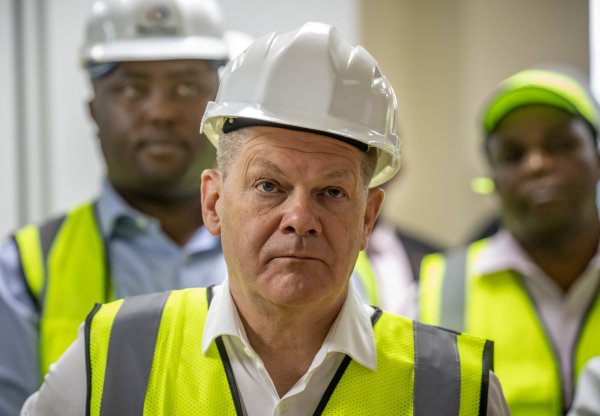 Bundeskanzler Olaf Scholz (SPD) besucht im Mai in Kenia die größte Geothermie-Anlage Afrikas in Olkaria am Naivsha-See. - © (c) Copyright 2023, dpa (www.dpa.de). Alle Rechte vorbehalten