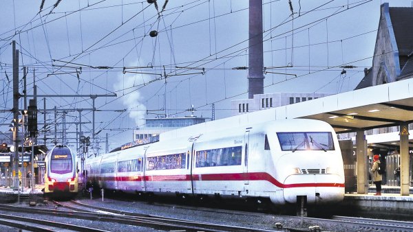 Sowohl im Regional- als auch im Fern- und Güterverkehr wurde drei Tage lang gestreikt. - © Sarah Jonek