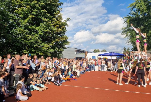 Mehrere Vorführungen gehörten zum Programm beim Sommerfest der Südstadt. - © Alte Hansestadt Lemgo