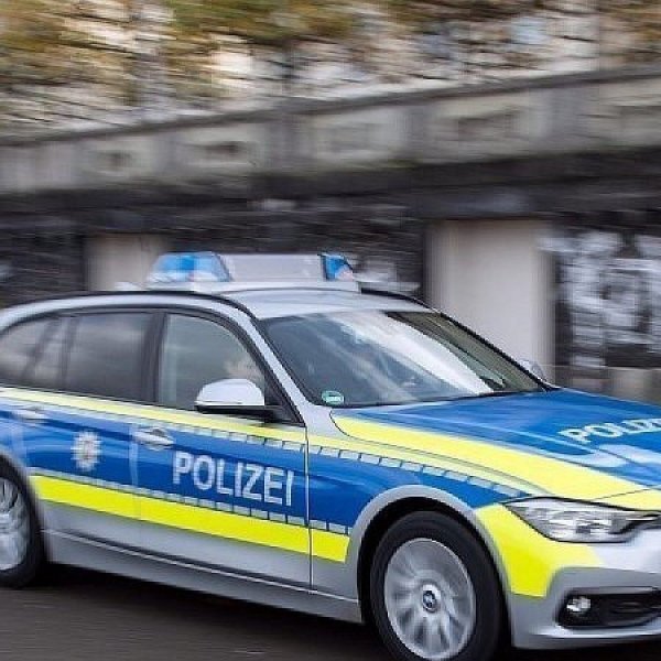 Ein randalierender Exfreund rief am Samstag die Polizei auf den Plan. - © Bernhard Preuß