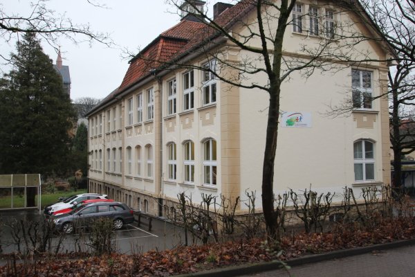 63 Erstklässlerinnen und Erstklässler besuchen nach jetzigem Stand ab dem kommenden Schuljahr die Grundschule in Bösingfeld. - © Archivfoto: Jens Rademacher