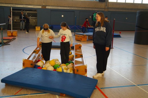 Auch die Sporthalle wurde beim Tag der offenen Tür an der Lemgoer Realschule miteinbezogen. - © Realschule Lemgo