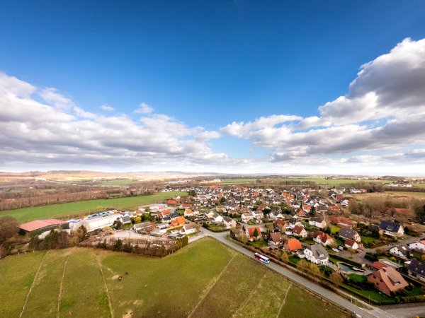Die Straßen in Ahmsen sollen sicherer werden, fordert der Bürger- und Heimatverein im Dorf. - © Torben Gocke