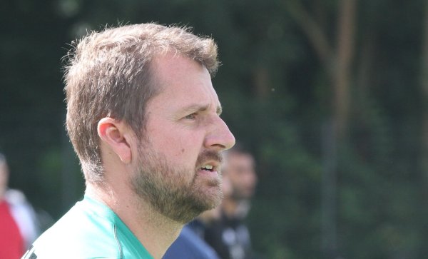 Timo Welsandt ist Trainer des B-Ligisten SG Belle-Cappel. - © Sebastian Lucas