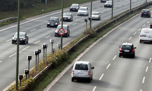 Die Blitzer auf dem OWD sollen modernisiert werden. - © Wolfgang Rudolf
