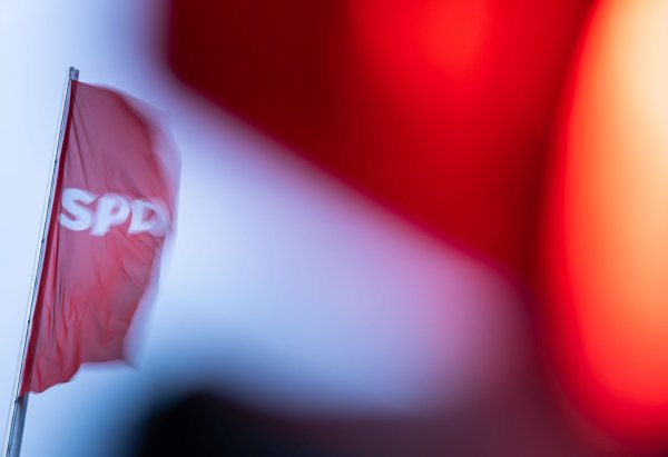 Geht es nach einer SPD-Arbeitsgruppe, dann soll die Schuldenbremse reformiert werden. Mit diesem Anliegen wird die Partei sicherlich in den Wahlkampf für die Neuwahlen Anfang 2025 gehen. - © Hannes P. Albert/dpa