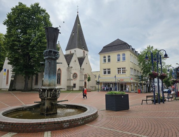 Eine große Investition steht in Lage an - die Sanierung des Marktplatzes. Das ist Bestandteil des Innerstädtischen Entwicklungskonzeptes und beschlossene Sache. - © Astrid Sewing
