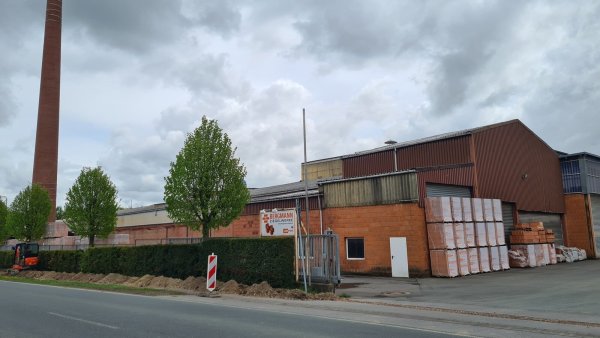 Auf dem Gelände der ehemaligen Ziegelei Bergmann an der Lemgoer Straße in Hohenhausen sollte das Kommunale medizinische Versorgungszentrum entstehen. - © Nadine Uphoff