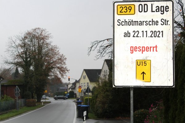 Von Waddenhausen aus müssen Verkehrsteilnehmer ab Montag einen Umweg über Hagen oder Pottenhausen nehmen, um nach Lage zu kommen. - © Sandra Castrup