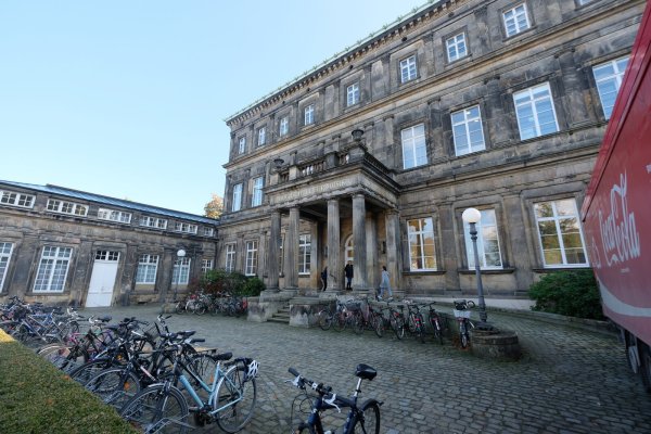 Die Musikhochschule trauert. - © Sven Koch