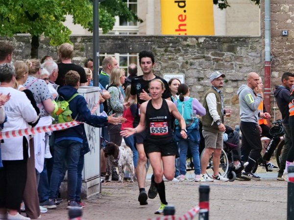 Stephanie Strate präsentierte sich beim Hanselauf in Topform und gewann sowohl über 6,6 km als auch anschließend über 10 km. - © Jörg Hagemann