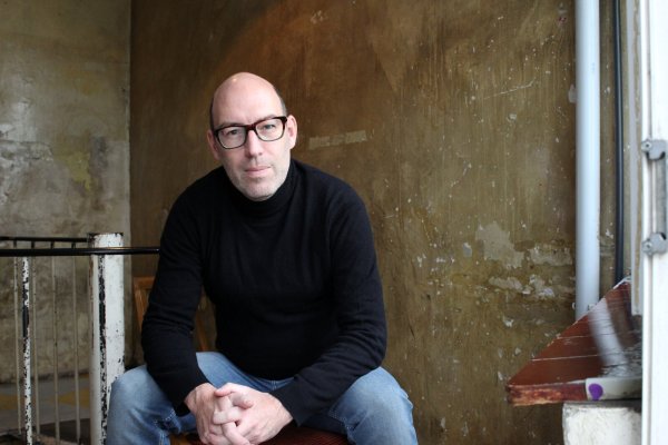 Benjamin Cors liest bei den Blomberger Lesetagen. - © Heike Bogenberger