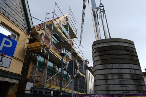 Altbauten sind Energiefresser. Die Stadt hat nun ihr Fördermodell überarbeitet und auf neue Füße gestellt. - © Sven Koch