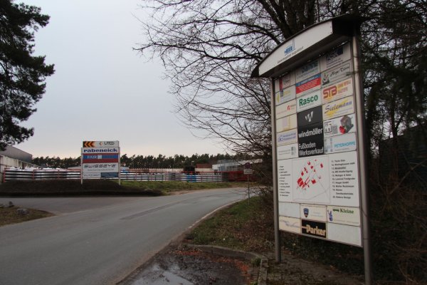 Die Augustdorfer Wirtschaft floriert, die Gewerbesteuer sprudelt. Das ist ein wesentlicher Grund dafür, dass die Gemeinde erstmals seit vielen Jahre wieder einen ausgeglichenen Haushalt hat. - © Nadine Uphoff