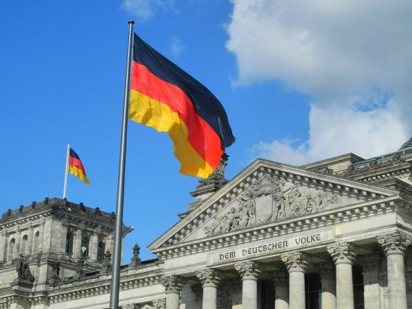 Nach dem Aus der Ampel-Koalition stehen bald Neuwahlen an. Doch was wünschen sich die lippischen Akteure von einer neuen Regierung? - © Pixabay