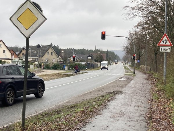 Auf der Waldstraße werden die Richtwerte für den Lärm an einigen Stellen überschritten. - © Cordula Gröne