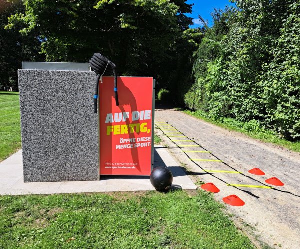 Die Box am Ostertorwall birgt jede Menge Spiel- und Sportangebote in sich. - © Stadt Lemgo