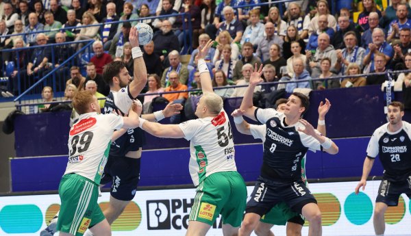 Trotz viel Herzblut verloren die Lemgoer das Spiel gegen den TSV. - © Paul Cohen