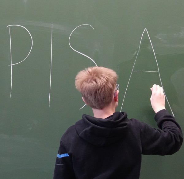 Die jüngsten PISA-Ergebnisse waren mäßig - und was kommt jetzt? - © Axel Bürger